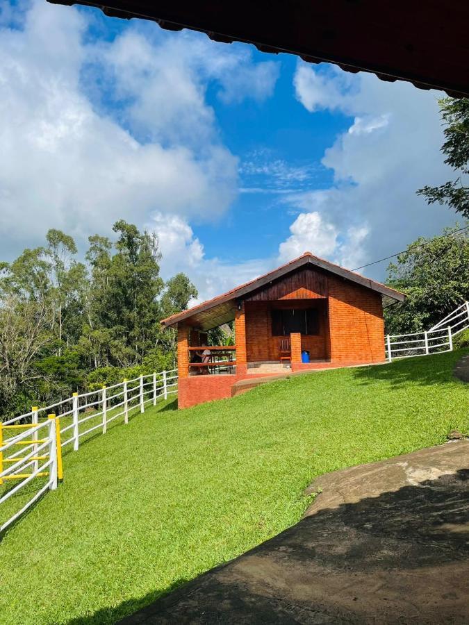 Chales Pedacim Du Ceu Bueno Brandão Exterior foto