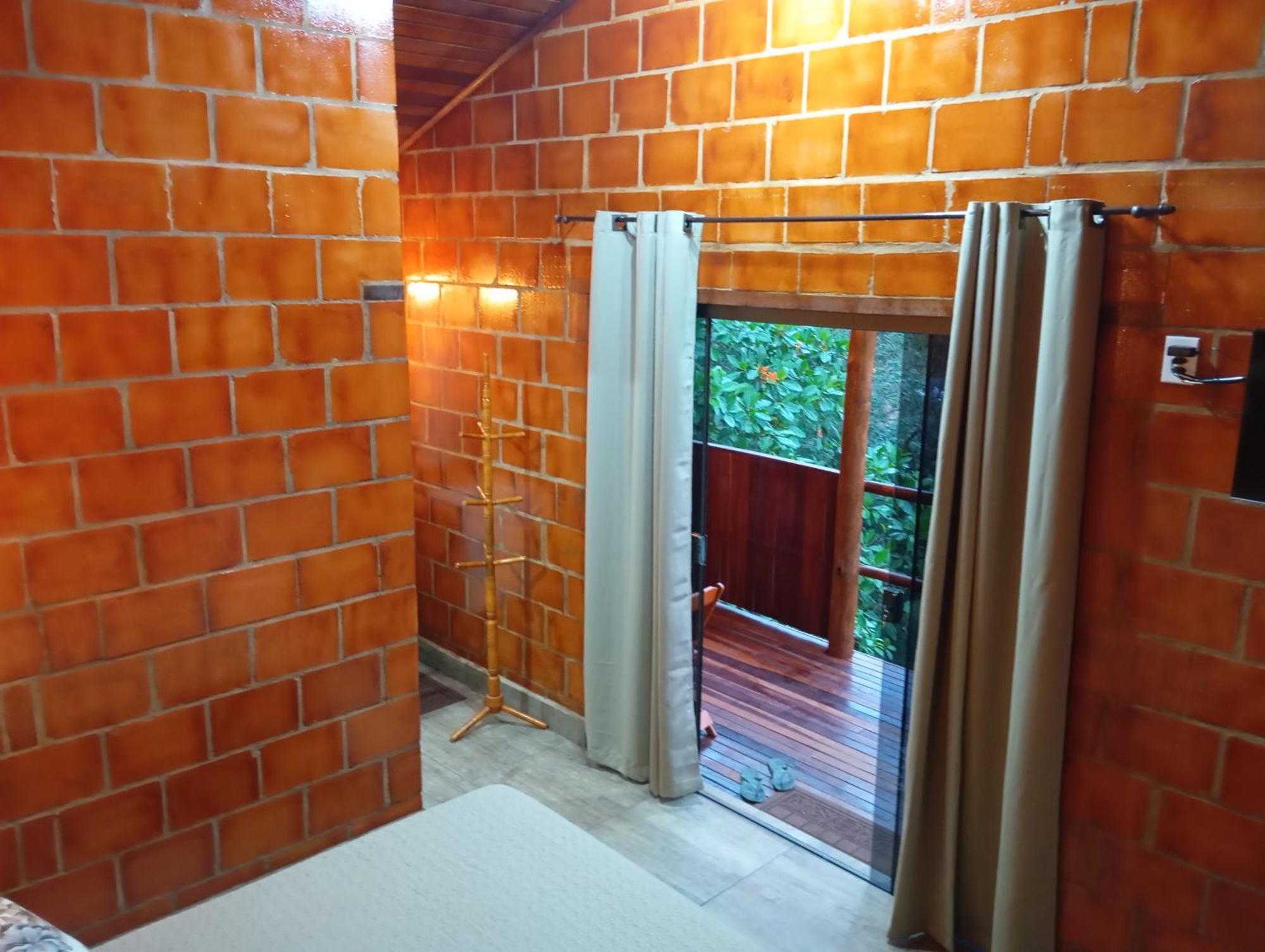 Chales Pedacim Du Ceu Bueno Brandão Exterior foto