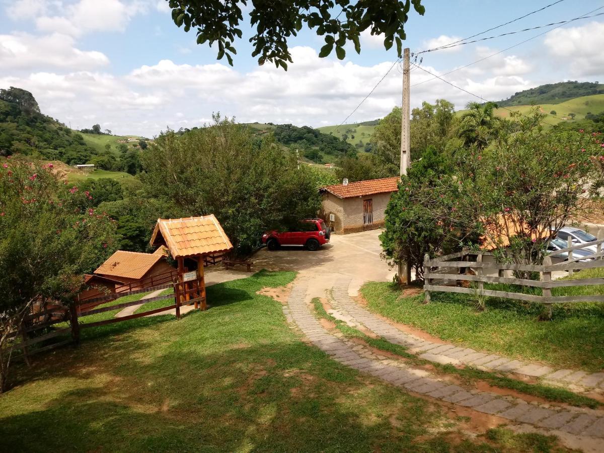 Chales Pedacim Du Ceu Bueno Brandão Exterior foto